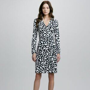 Diane von Furstenberg New Jeanne Two wrap dress